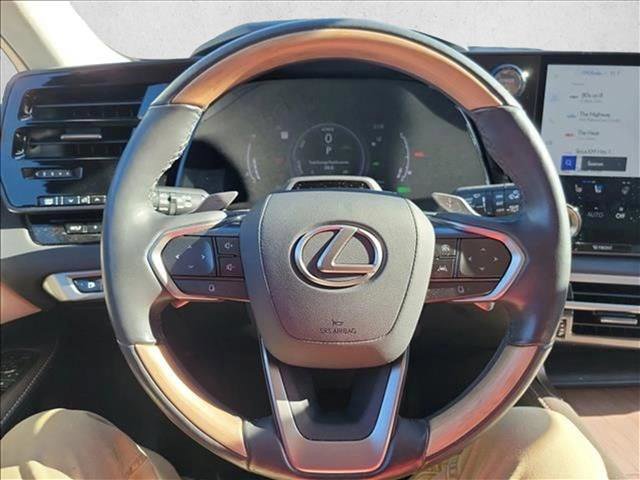 Used 2024 Lexus RX 350 image 21