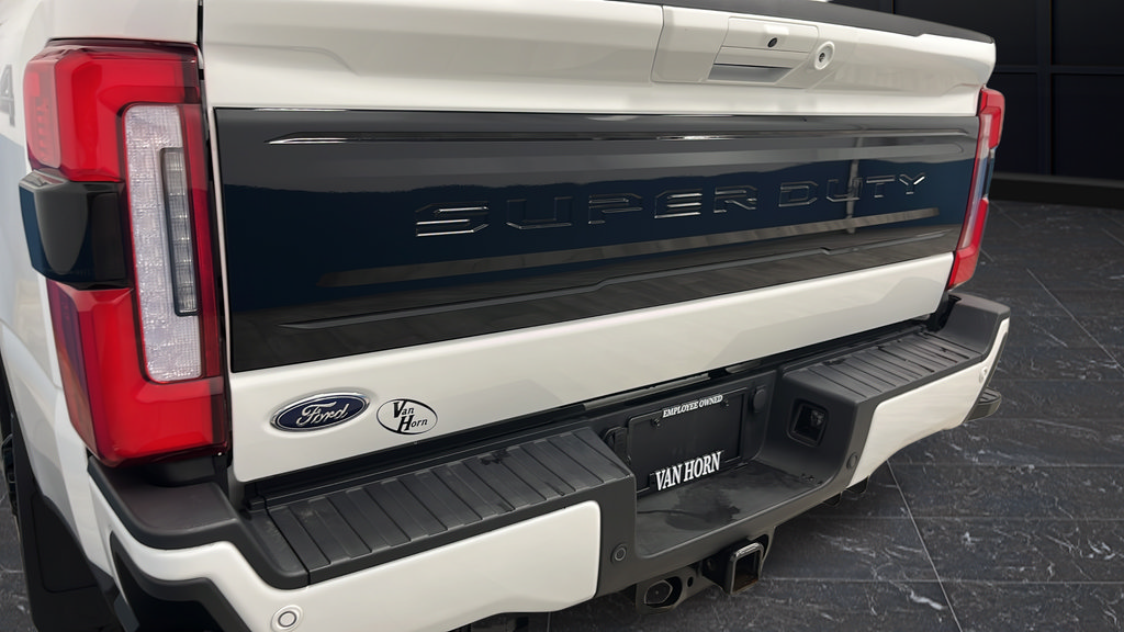 Used 2025 Ford F250 Platinum AWD/4WD image 43