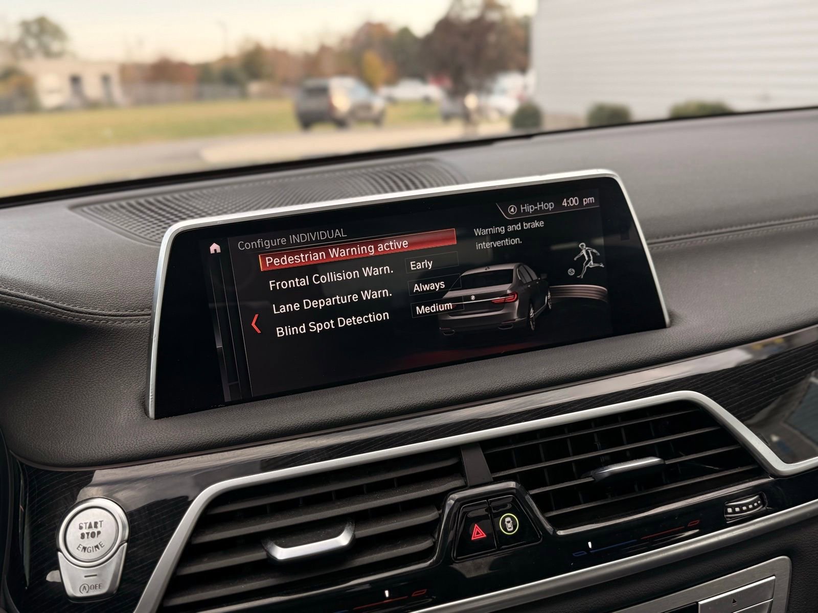 Used 2019 BMW 740i w/ M Sport Package image 45