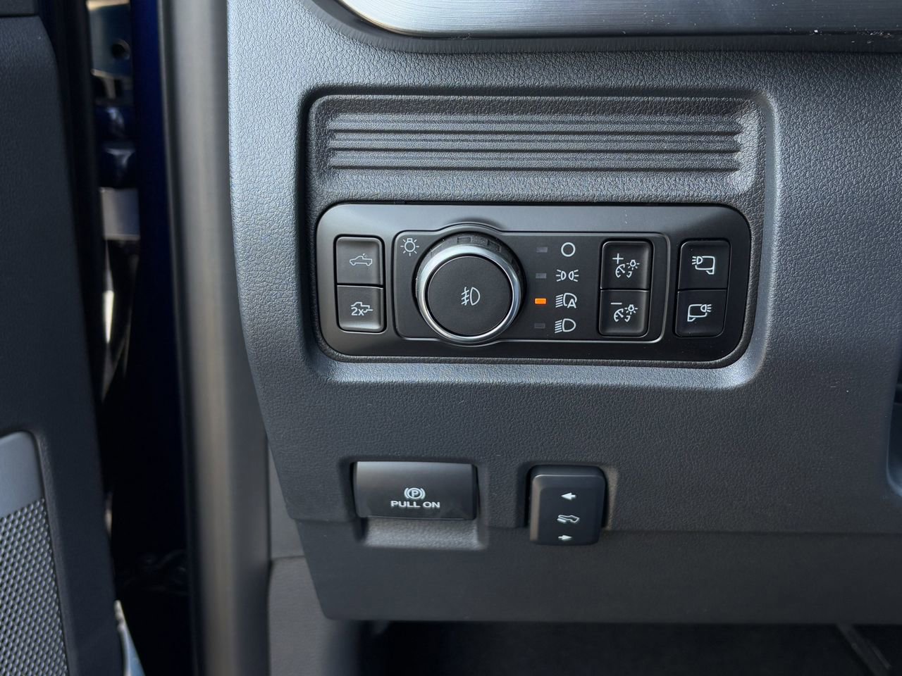 New 2026 Ford F250 Lariat w/ Black Appearance Package AWD/4WD image 63