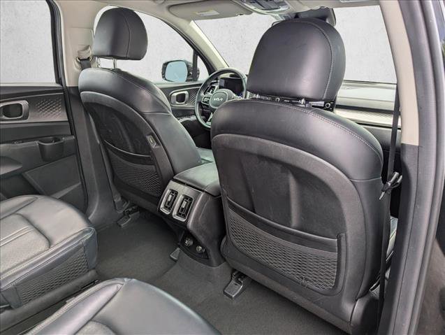 Used 2022 Kia Sorento EX FWD image 29
