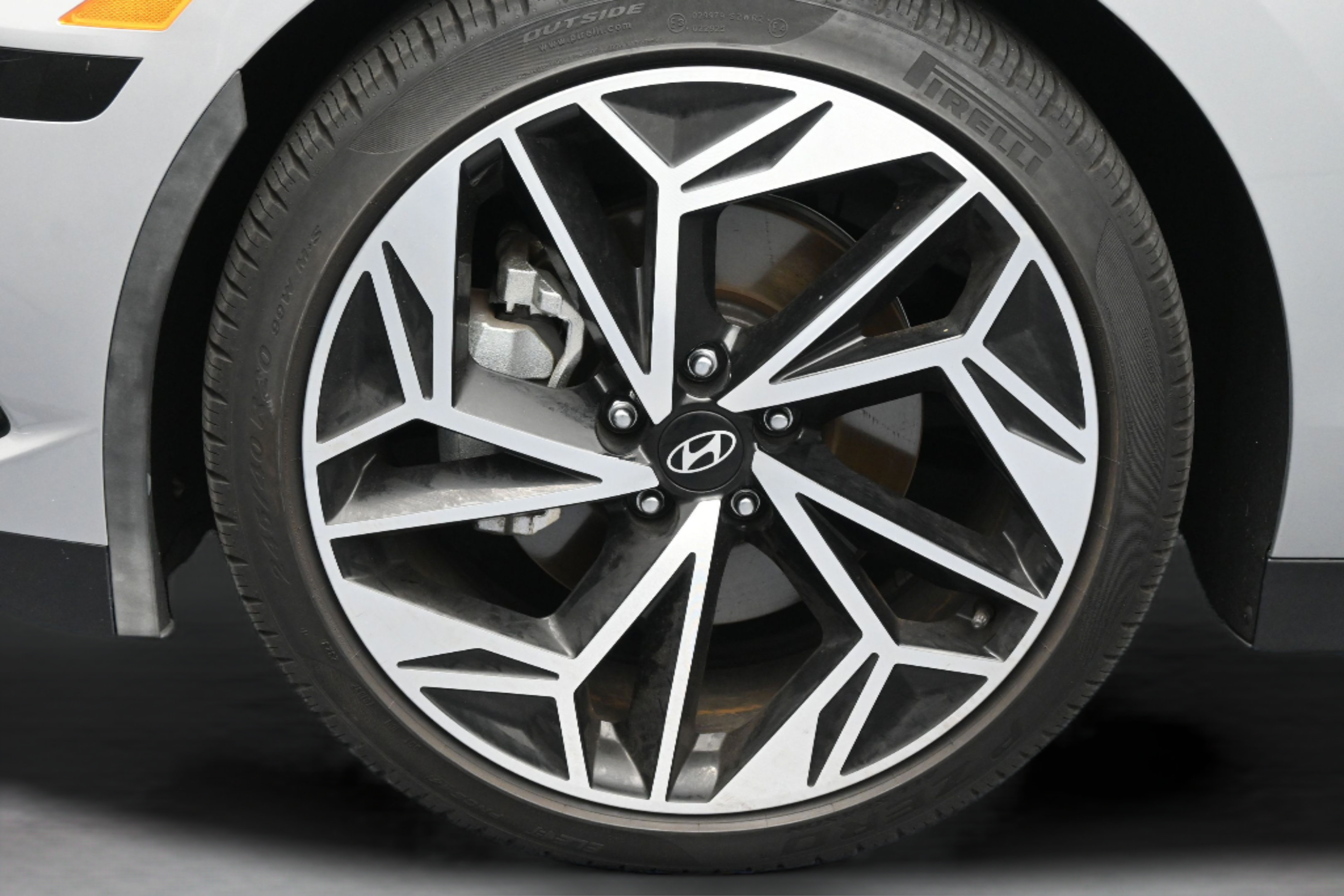 Used 2024 Hyundai Ioniq 6 SEL RWD image 10