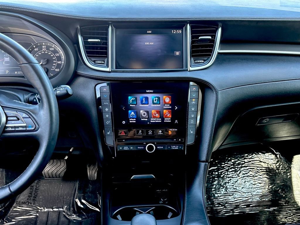 Used 2023 INFINITI QX55 Luxe w/ Cargo Package image 15