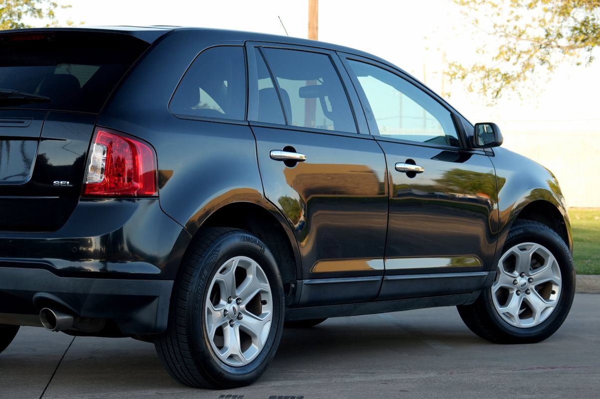 Used 2011 Ford Edge SEL w/ 202A Rapid Spec Order Code FWD image 34