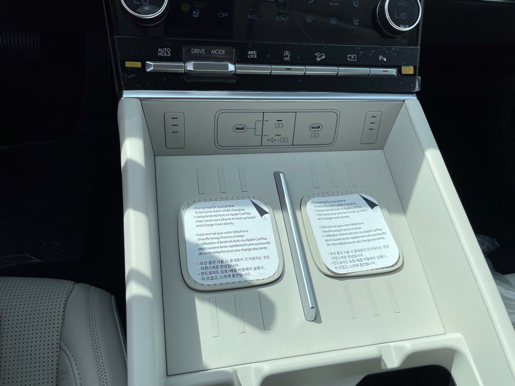 New 2026 Hyundai Santa Fe Calligraphy AWD/4WD image 18