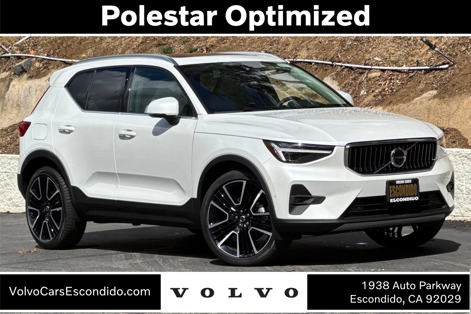New 2025 Volvo XC40 B5 Ultra