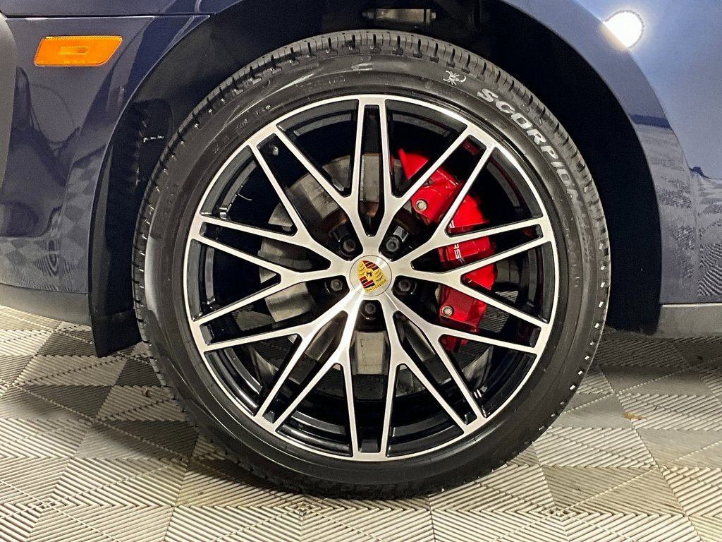 Used 2022 Porsche Macan S image 29
