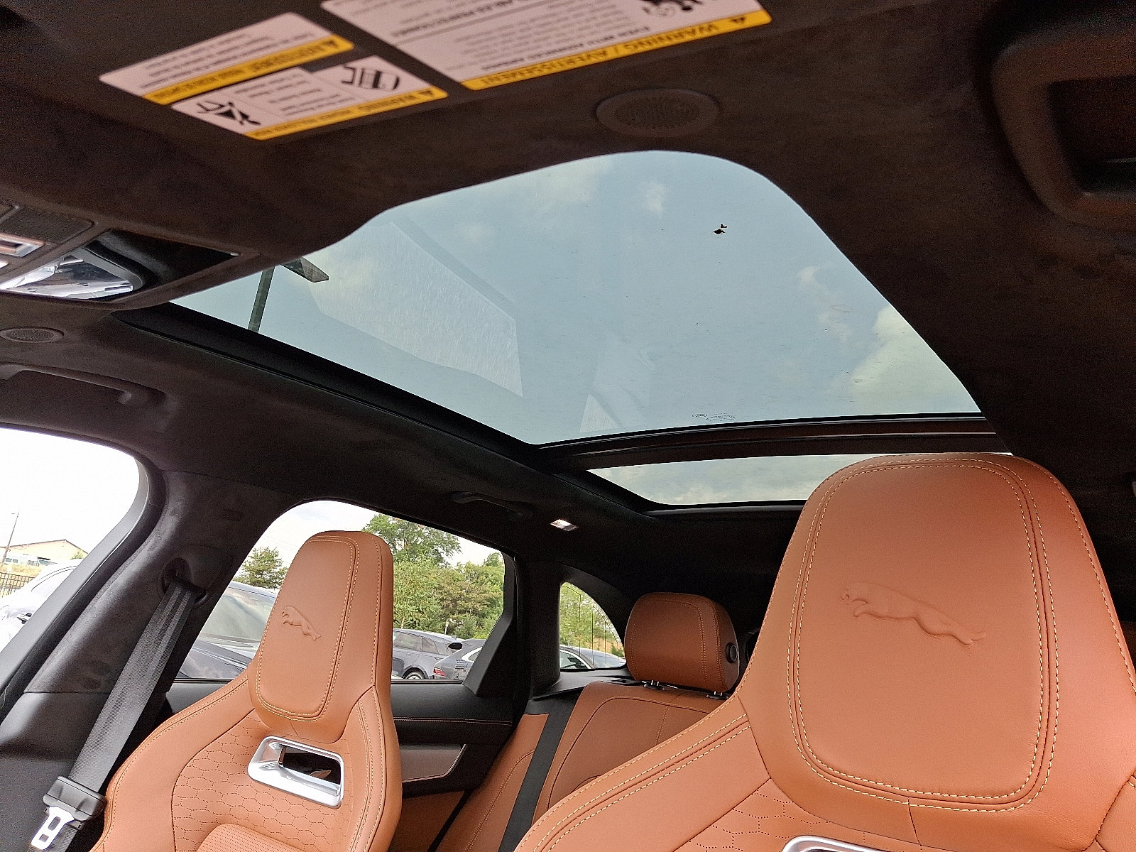 New 2026 Jaguar F-PACE R-Dynamic S image 14