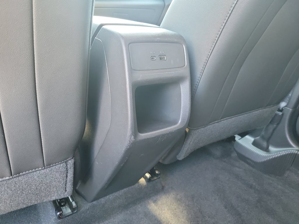 Used 2025 Chevrolet Trax LT FWD image 15