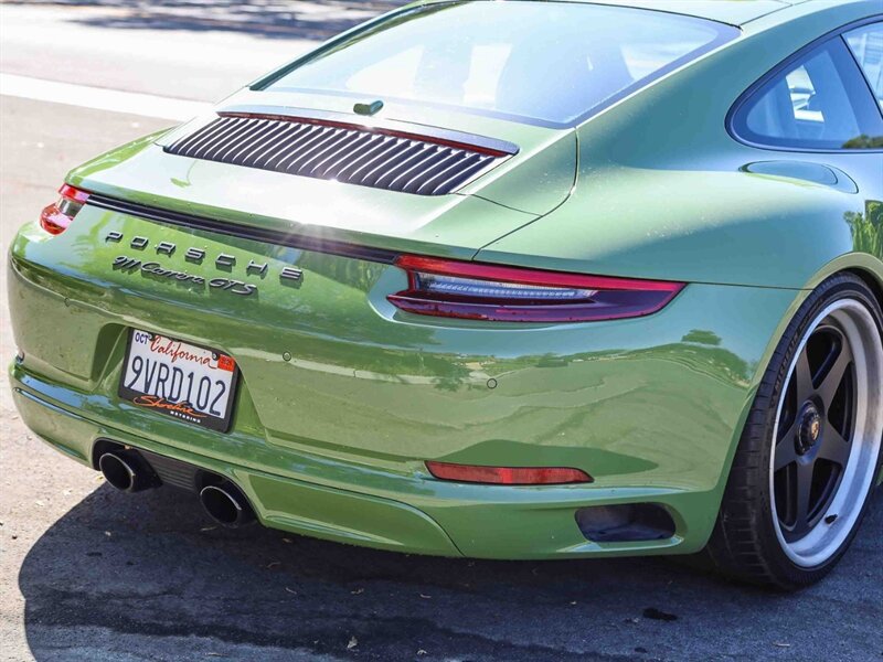 Used 2019 Porsche 911 Carrera GTS RWD image 14