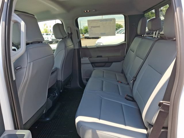 New 2026 Ford F250 XL w/ XL Driver Assist Package RWD image 6