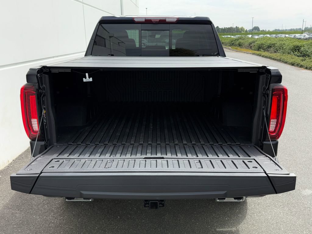 Used 2026 GMC Sierra 1500 AT4 w/ AT4 Premium Package AWD/4WD image 25