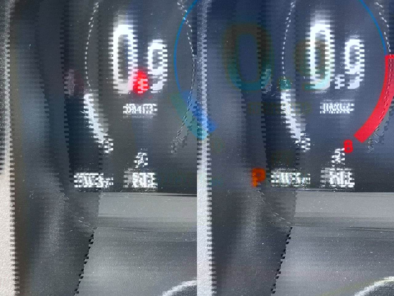 Used 2025 Ford Explorer Platinum image 12