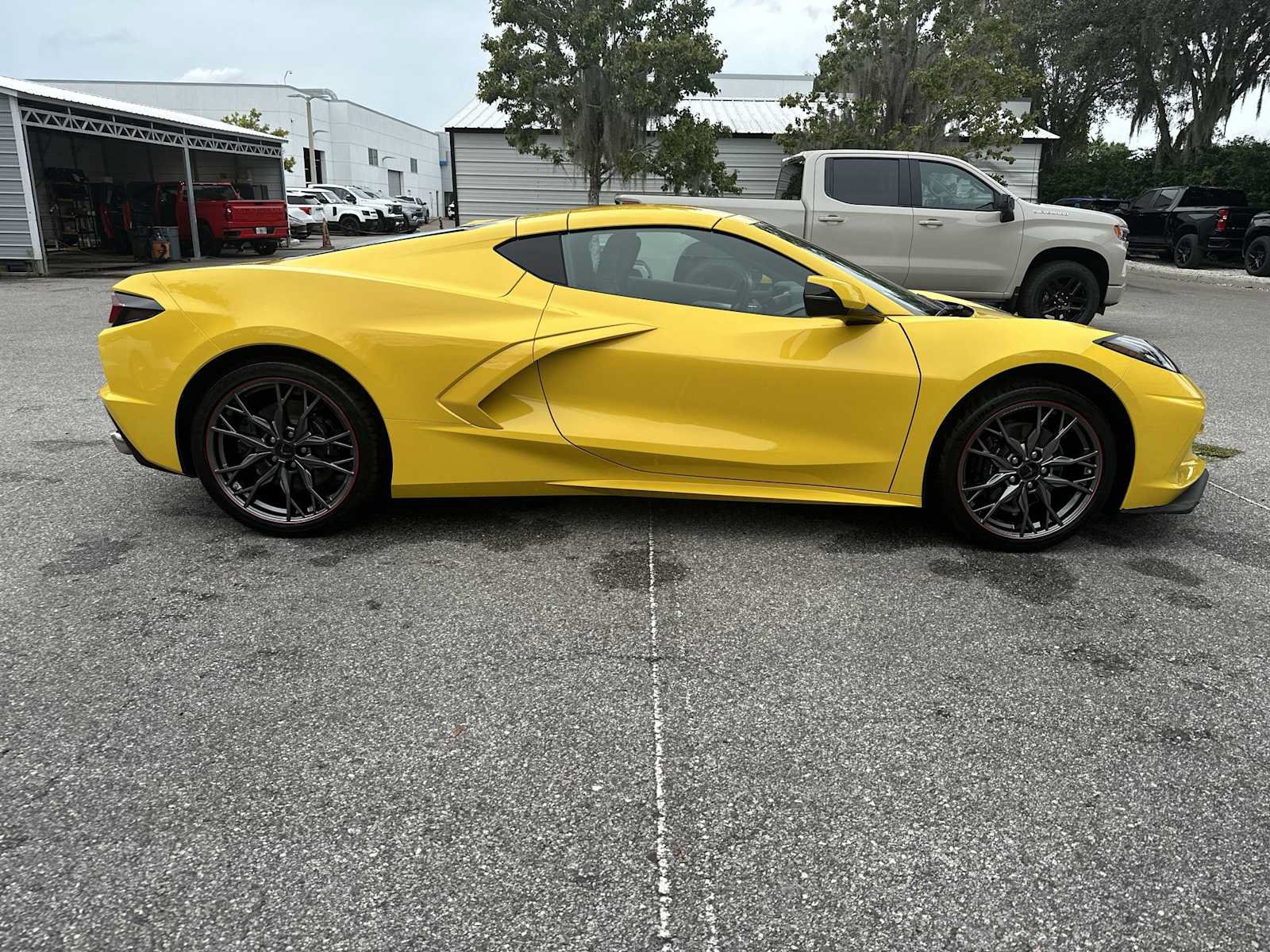 Used 2025 Chevrolet Corvette Stingray Preferred Cpe w/ 2LT RWD image 7