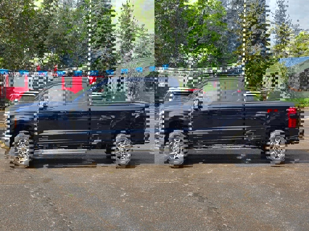 New 2025 Ford F350 Lariat w/ FX4 Off-Road Package image 5