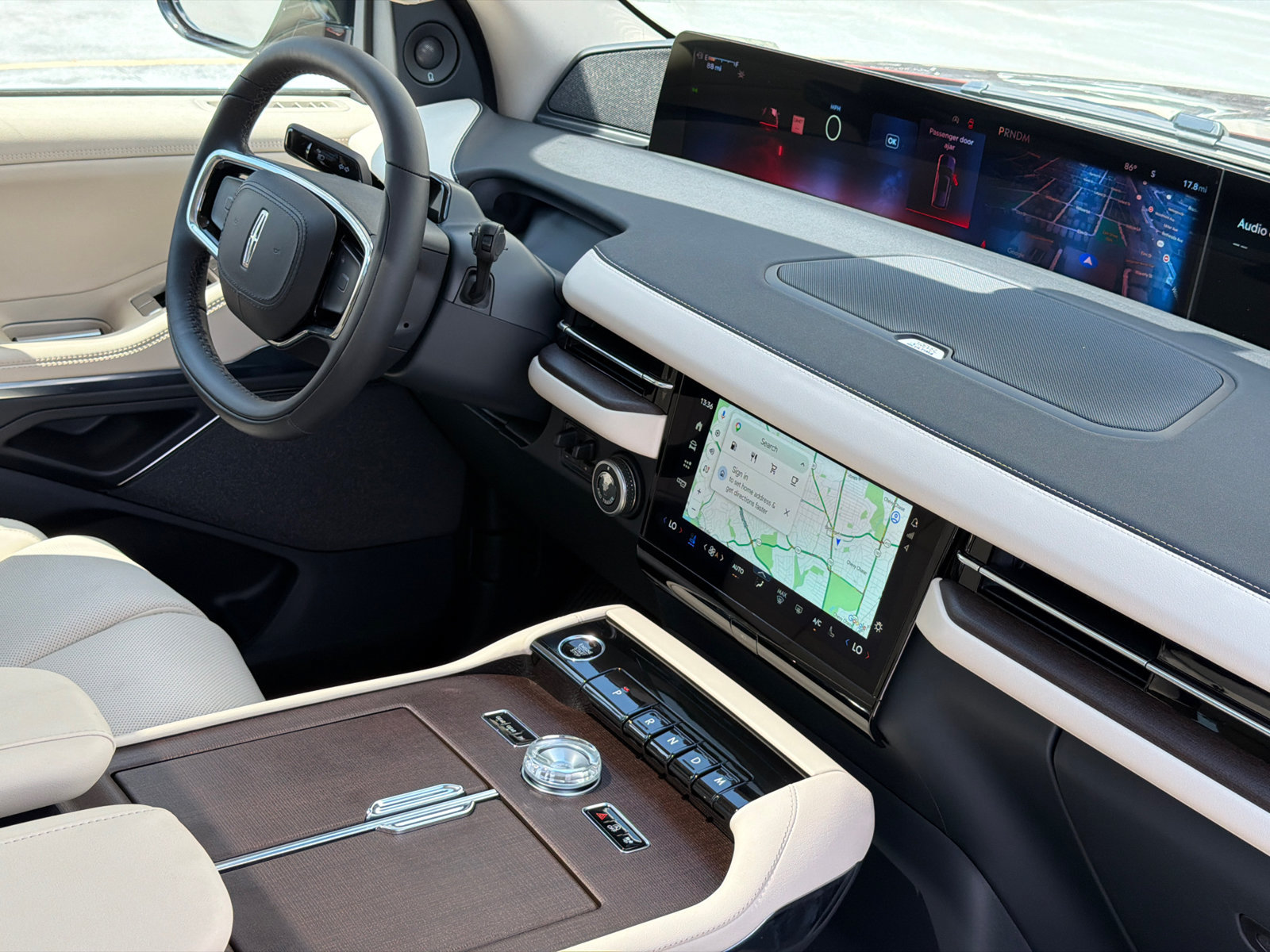 New 2027 Lincoln Navigator Reserve AWD/4WD image 11