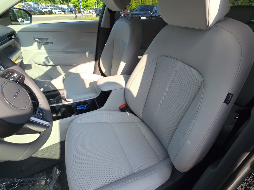 New 2026 Hyundai Kona SEL Premium FWD image 15