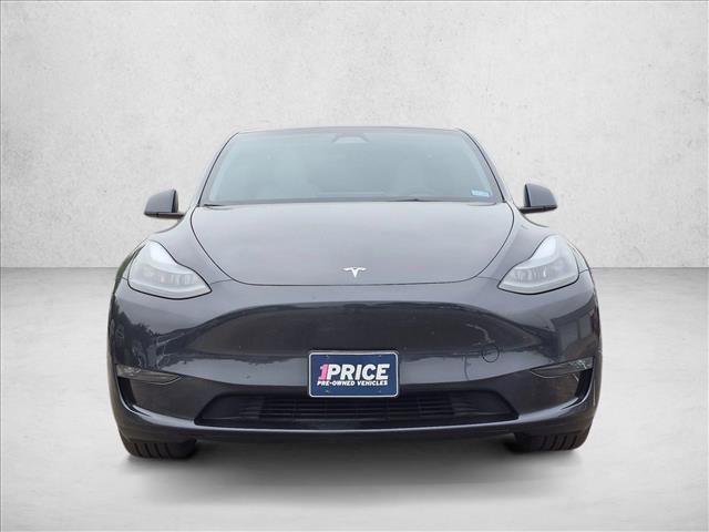 Used 2024 Tesla Model Y Performance AWD/4WD image 2