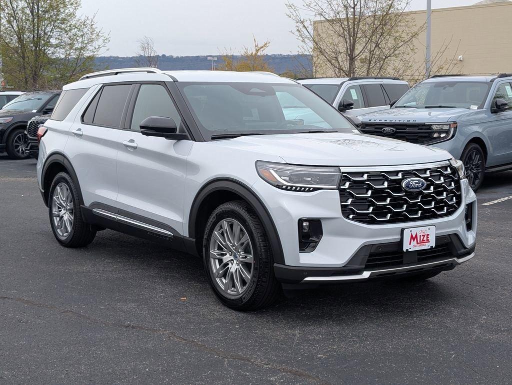 New 2026 Ford Explorer Platinum image 3