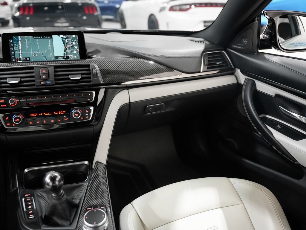 Used 2018 BMW M4 Coupe RWD image 23