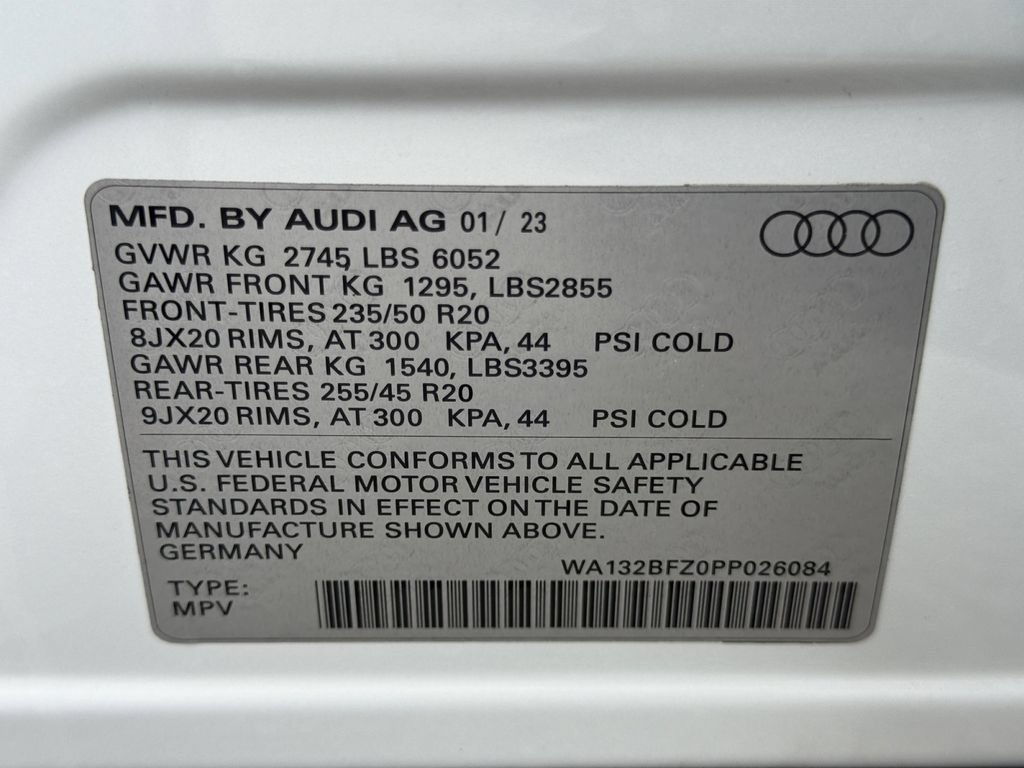 Used 2023 Audi Q4 e-tron Premium Plus w/ Premium Plus AWD/4WD image 26