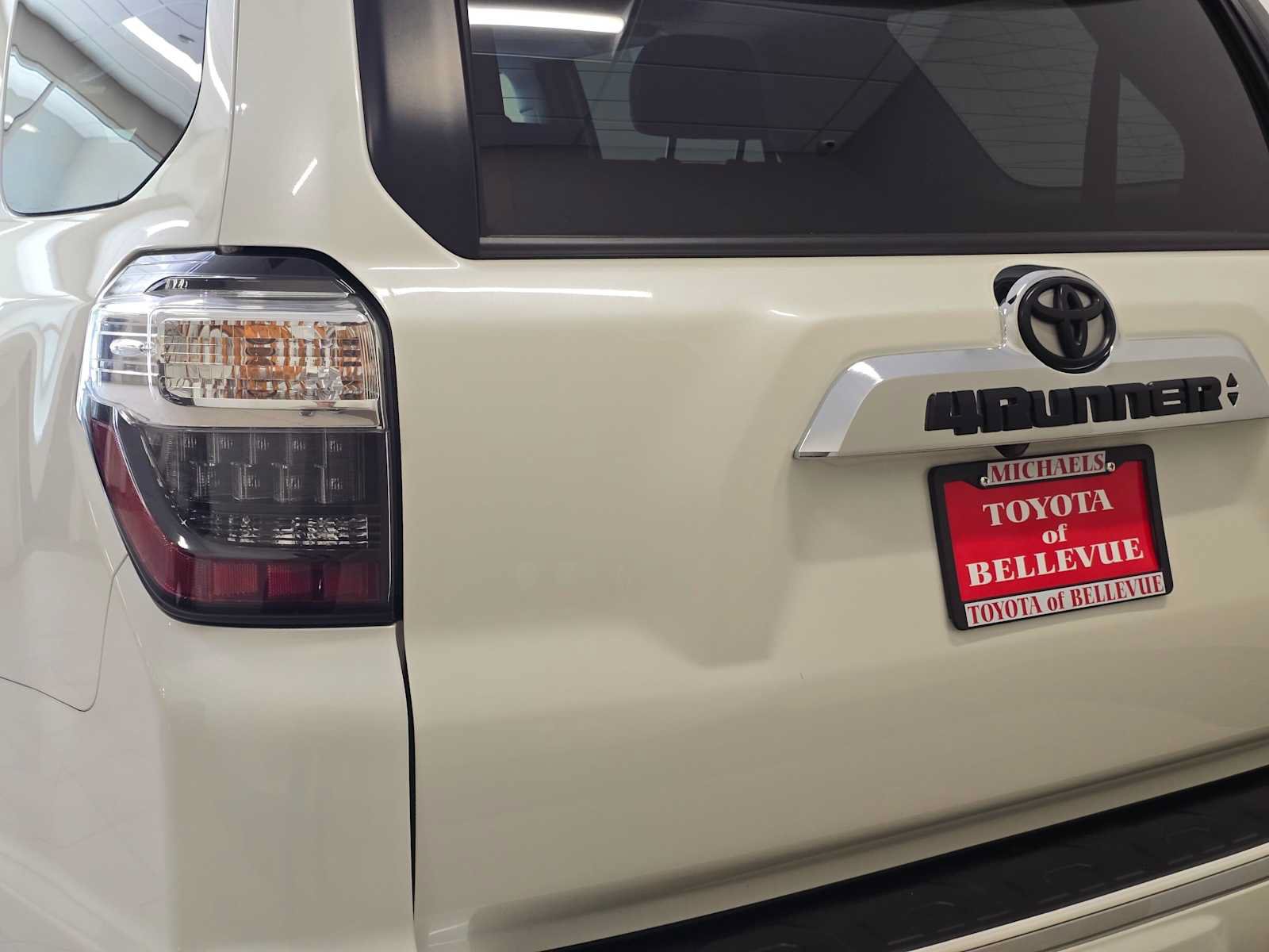 Certified 2023 Toyota 4Runner Limited AWD/4WD image 7