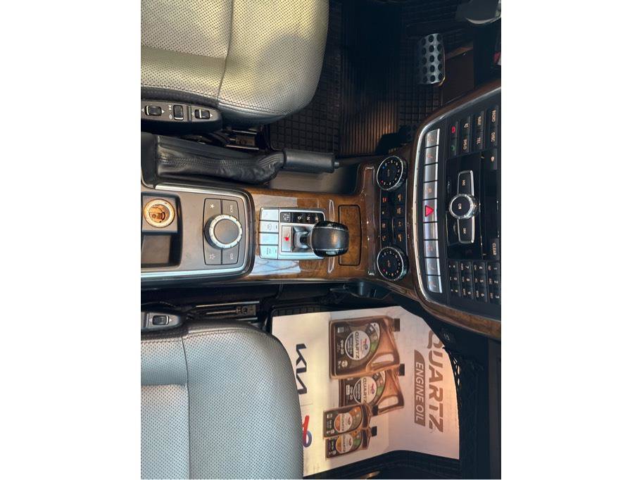 Used 2013 Mercedes-Benz G 550 image 17