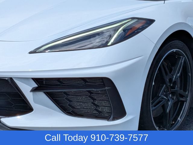 Used 2020 Chevrolet Corvette Stingray Coupe w/ Z51 Performance Package RWD image 9