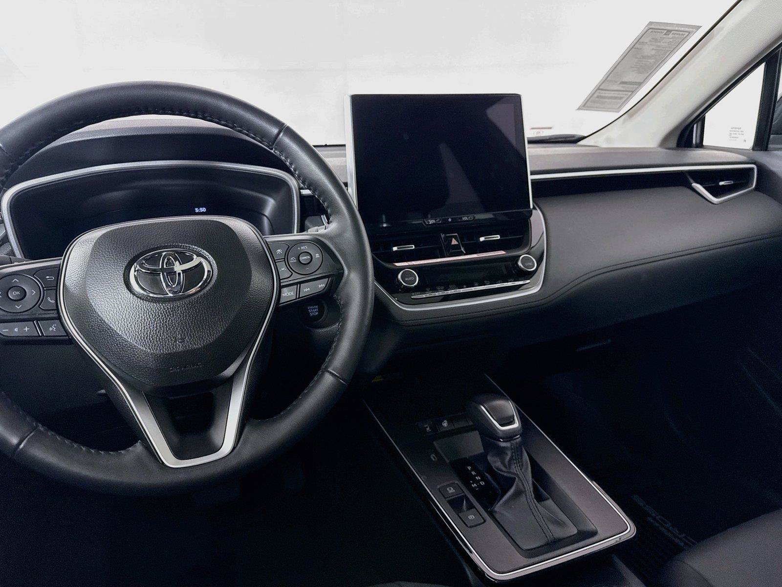 Certified 2026 Toyota Corolla Cross XLE w/ Convenience Package AWD/4WD image 32