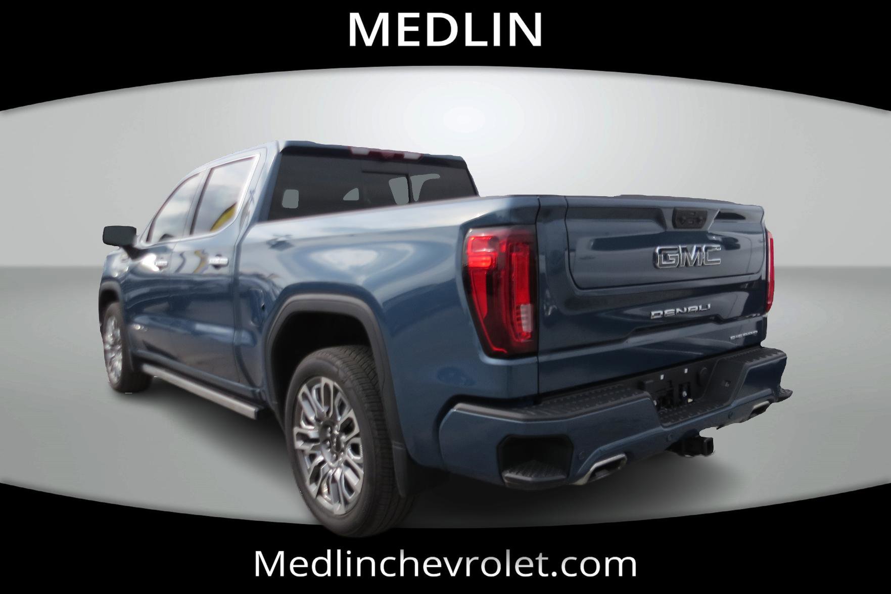Used 2024 GMC Sierra 1500 Denali Ultimate image 7