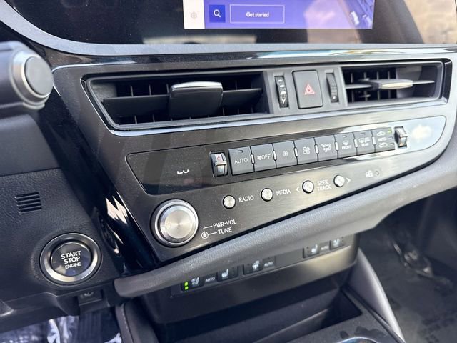 Certified 2024 Lexus ES 350 w/ Premium Package FWD image 19