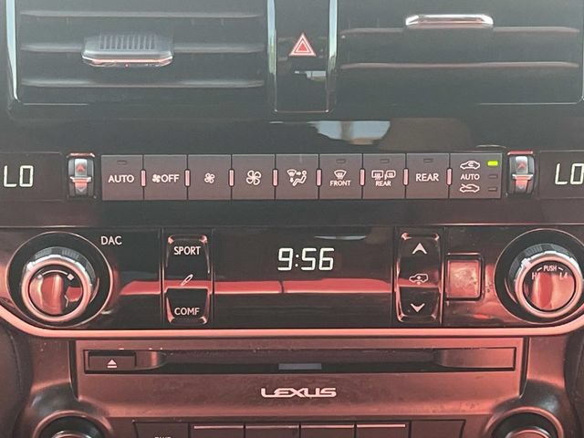Used 2023 Lexus GX 460 Luxury w/ Accessory Package AWD/4WD image 18