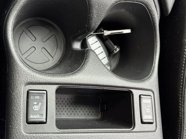 Used 2019 Nissan Rogue SV w/ Premium Package FWD image 27