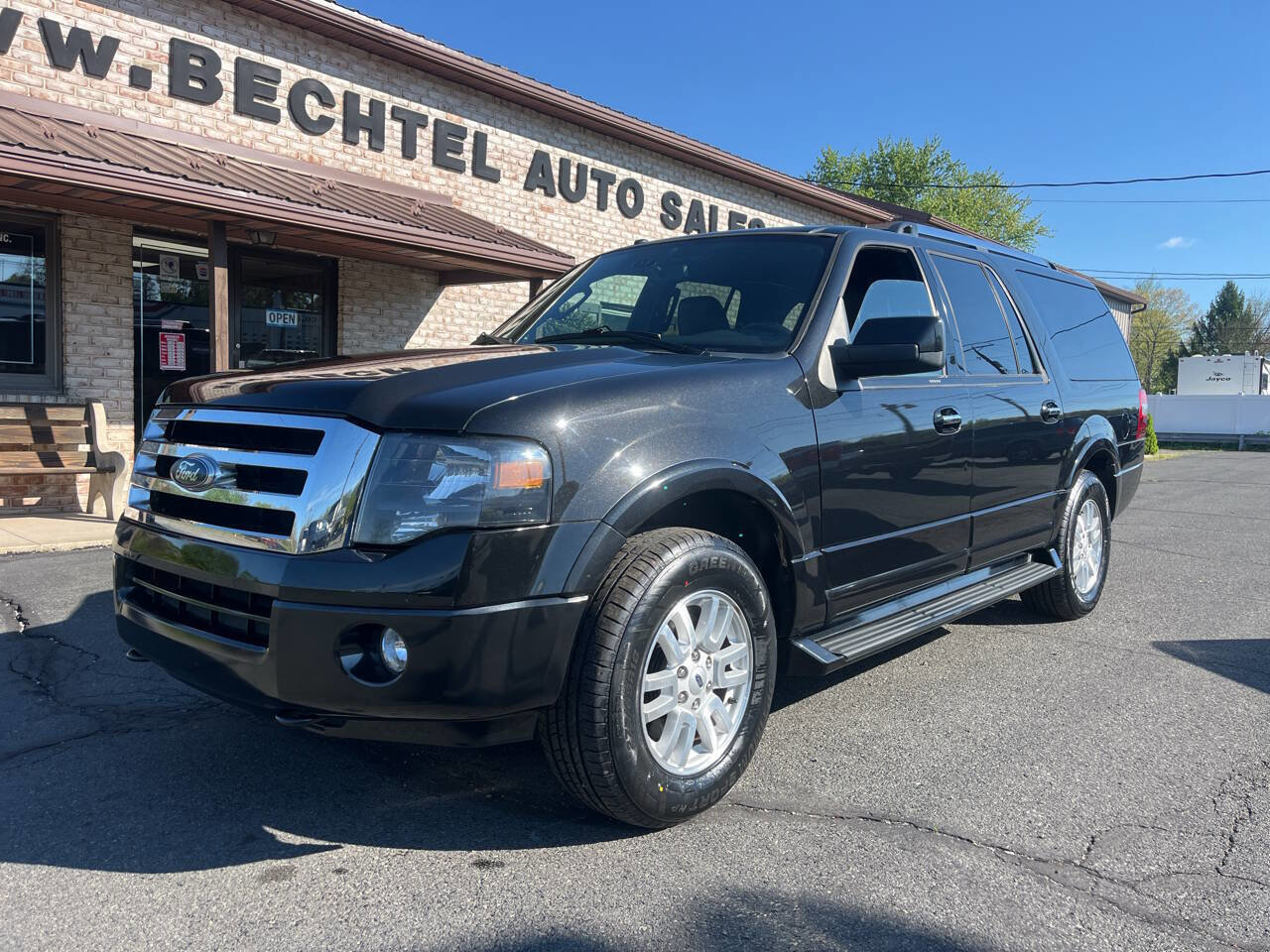 Used 2014 Ford Expedition EL Limited AWD/4WD image 2