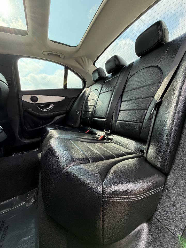 Used 2016 Mercedes-Benz C 300 4MATIC Sedan image 41