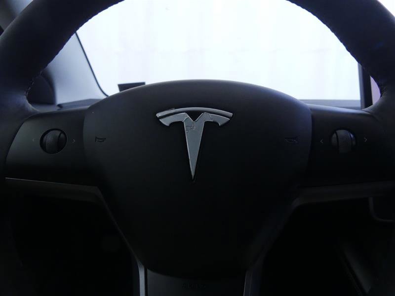 Used 2023 Tesla Model 3 Standard Range RWD image 19