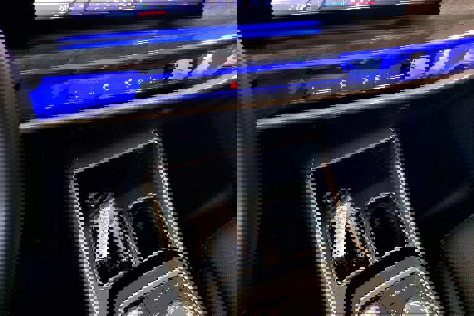 Certified 2023 BMW 760i xDrive AWD/4WD image 34