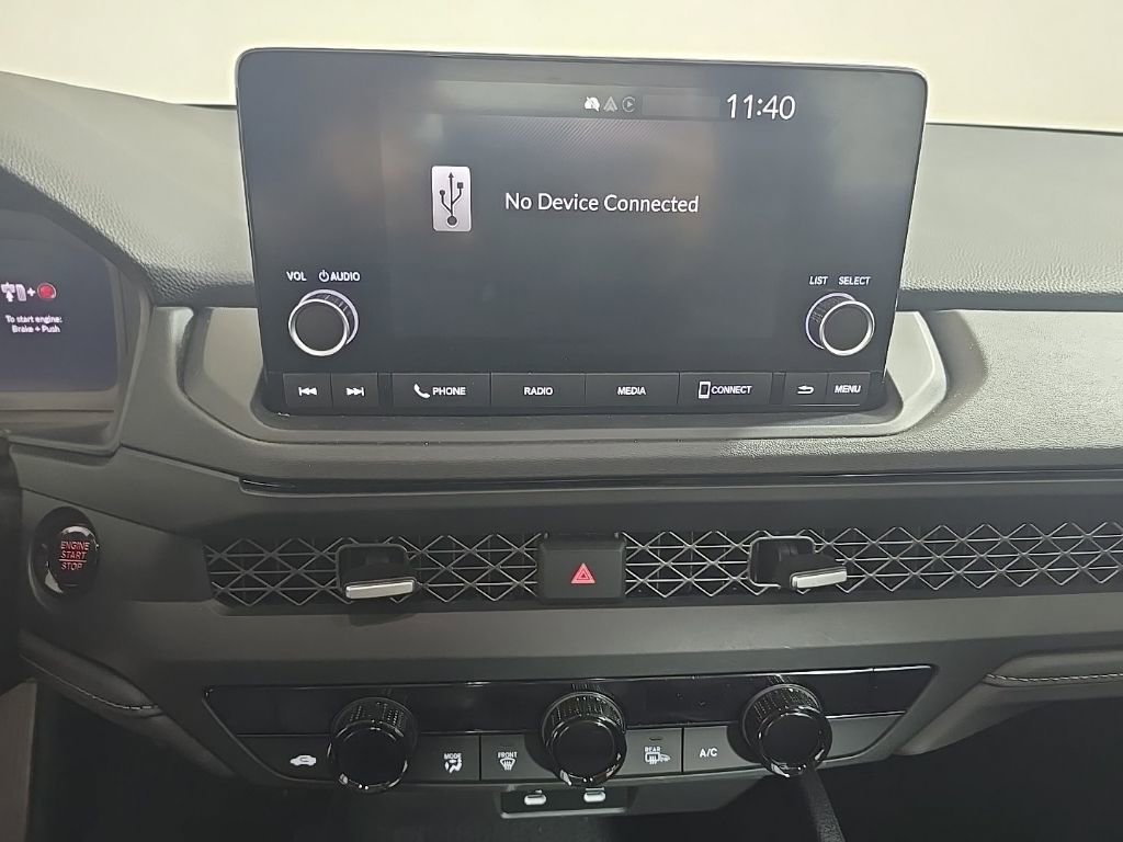 Used 2025 Honda Accord SE image 8