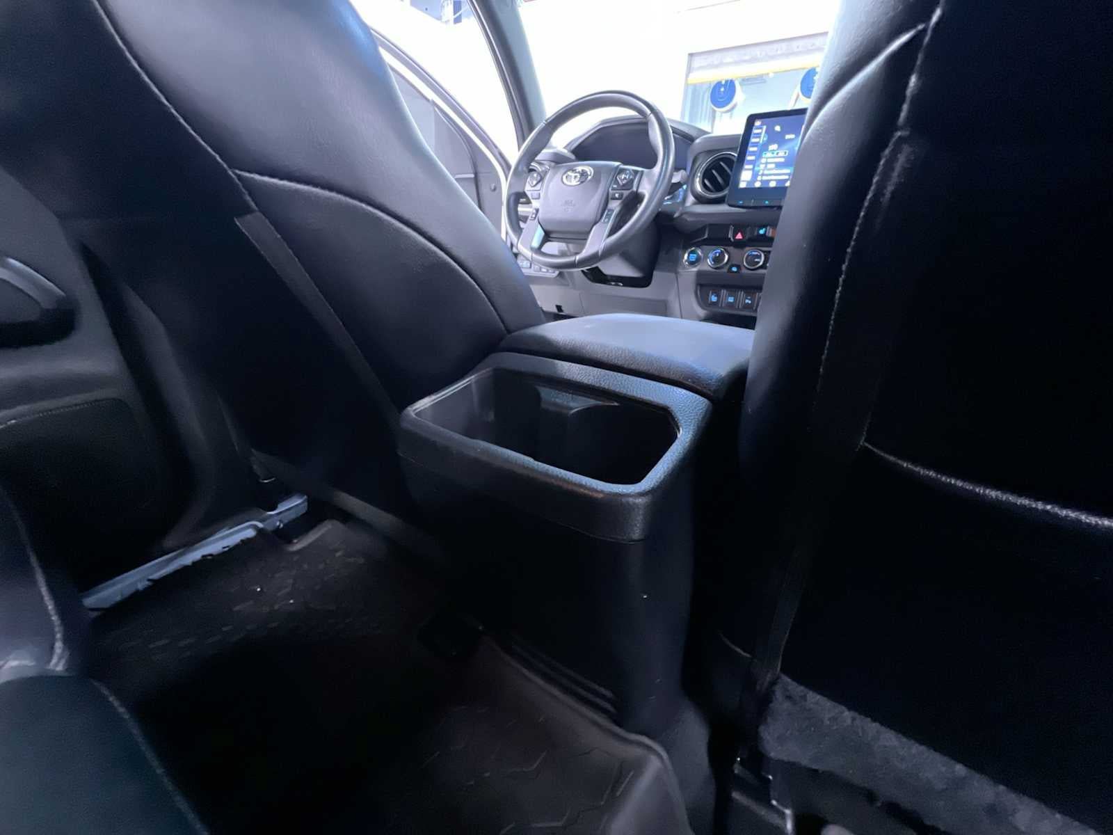 Used 2022 Toyota Tacoma TRD Pro AWD/4WD image 39