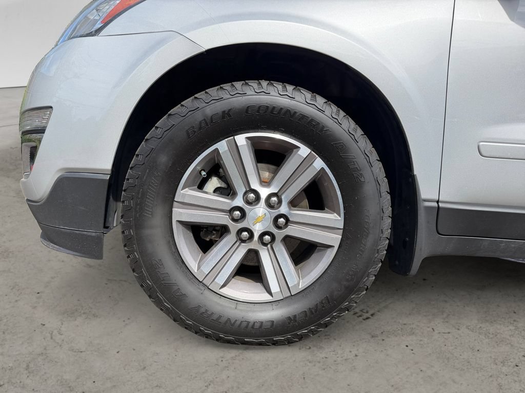 Used 2017 Chevrolet Traverse LT AWD/4WD image 14