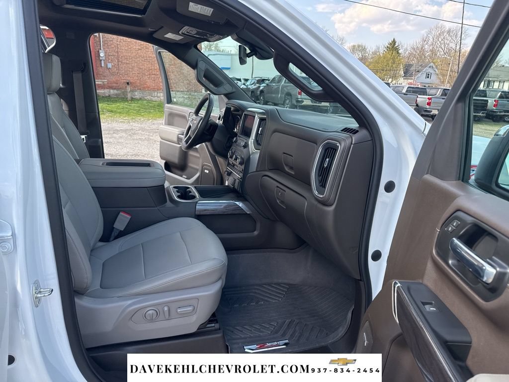 Certified 2022 Chevrolet Silverado 1500 LTZ w/ LTZ Premium Package AWD/4WD image 27