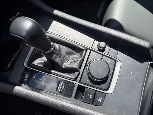 Used 2023 MAZDA MAZDA3 s FWD image 13