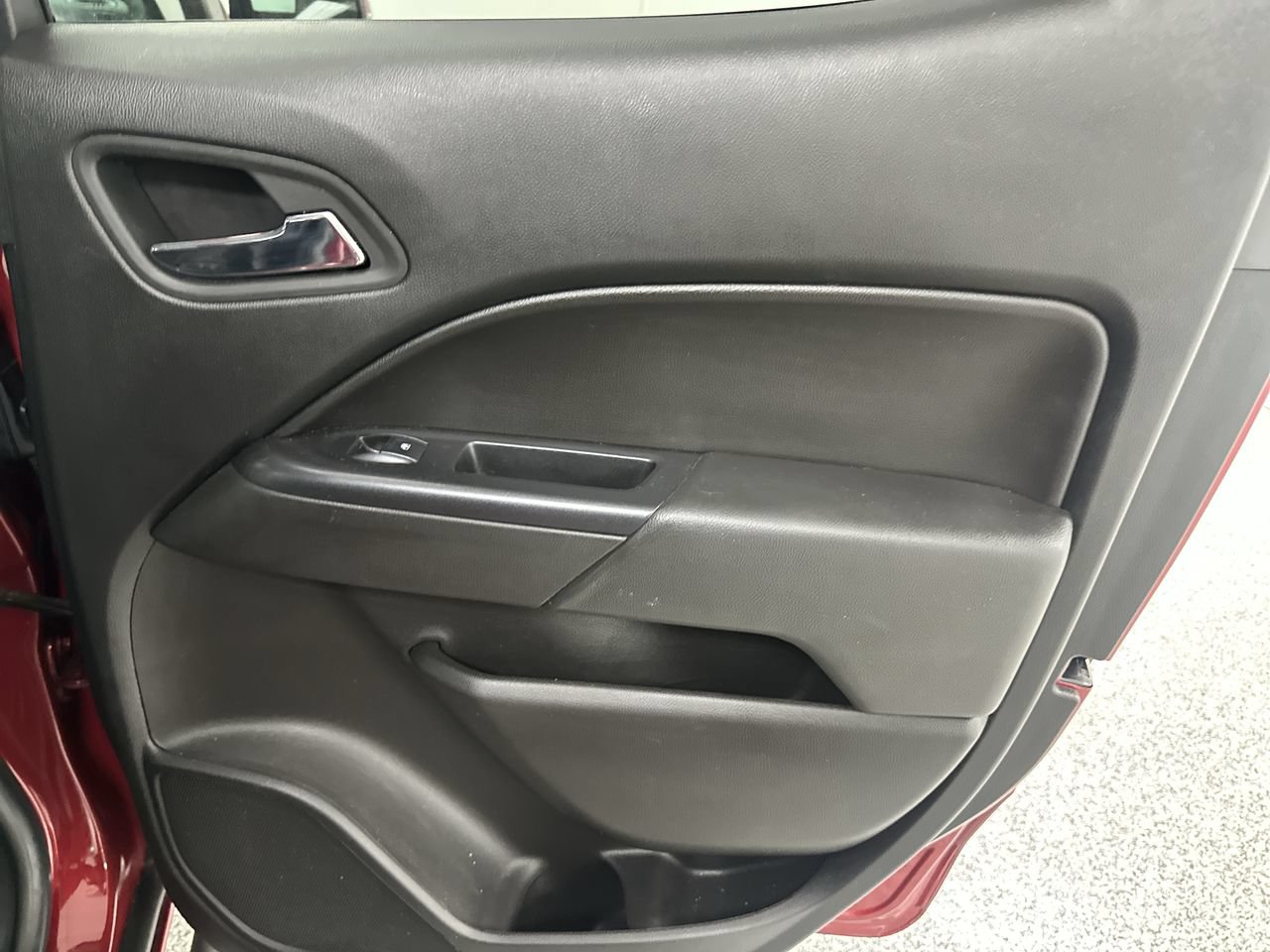 Used 2019 Chevrolet Colorado LT w/ LT Convenience Package AWD/4WD image 23