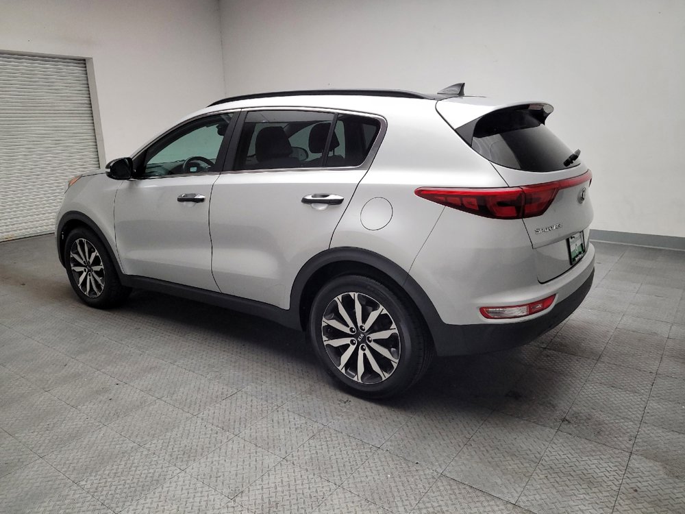 Used 2017 Kia Sportage EX w/ EX Premium Package image 3