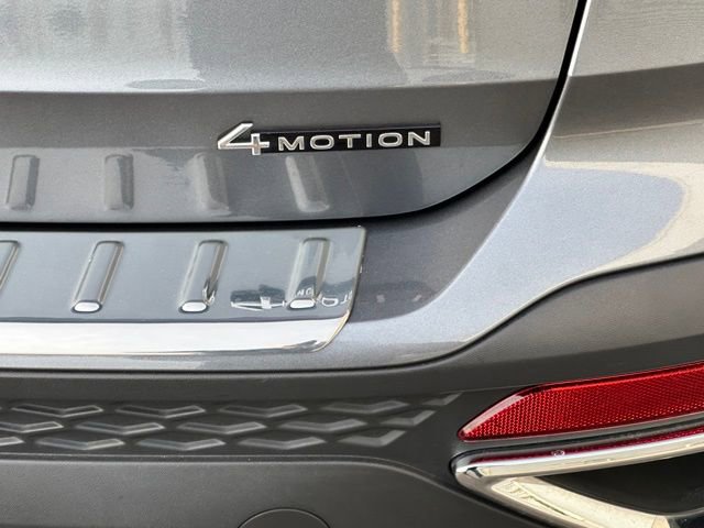 Certified 2022 Volkswagen Taos SE image 16