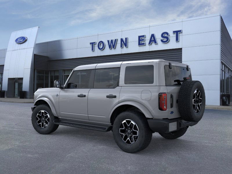 New 2026 Ford Bronco Outer Banks image 4