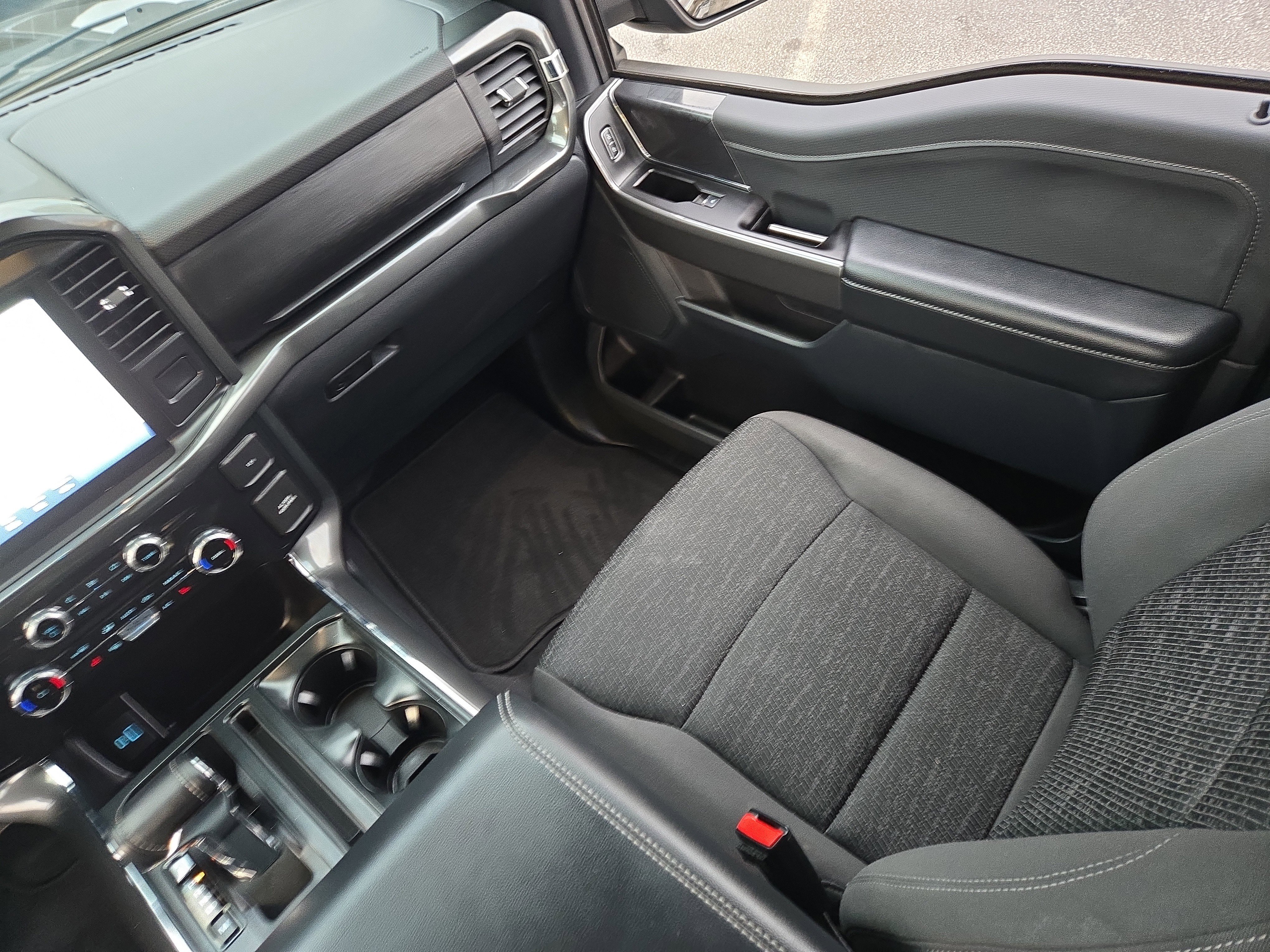 Certified 2023 Ford F150 XLT w/ Equipment Group 302A High image 16