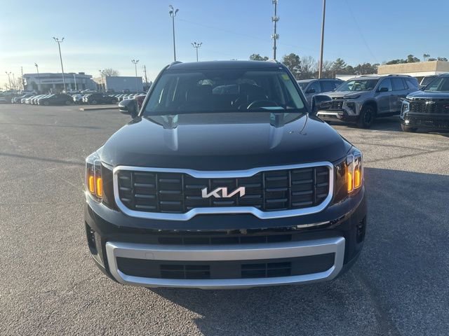 Used 2024 Kia Telluride S image 8
