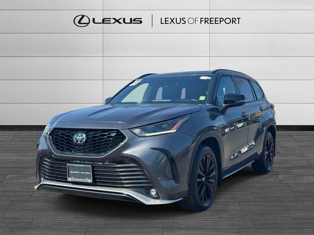 Used 2023 Toyota Highlander XSE AWD/4WD image 3