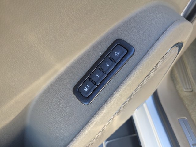 Certified 2018 Chevrolet Tahoe Premier AWD/4WD image 23